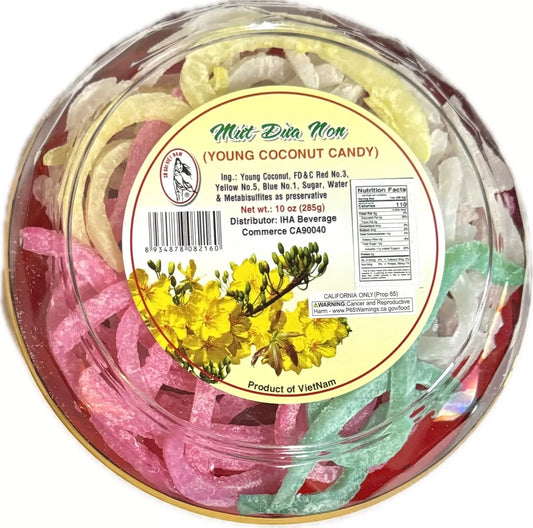 Vietnamese Girl Young Coconut Candy 10oz